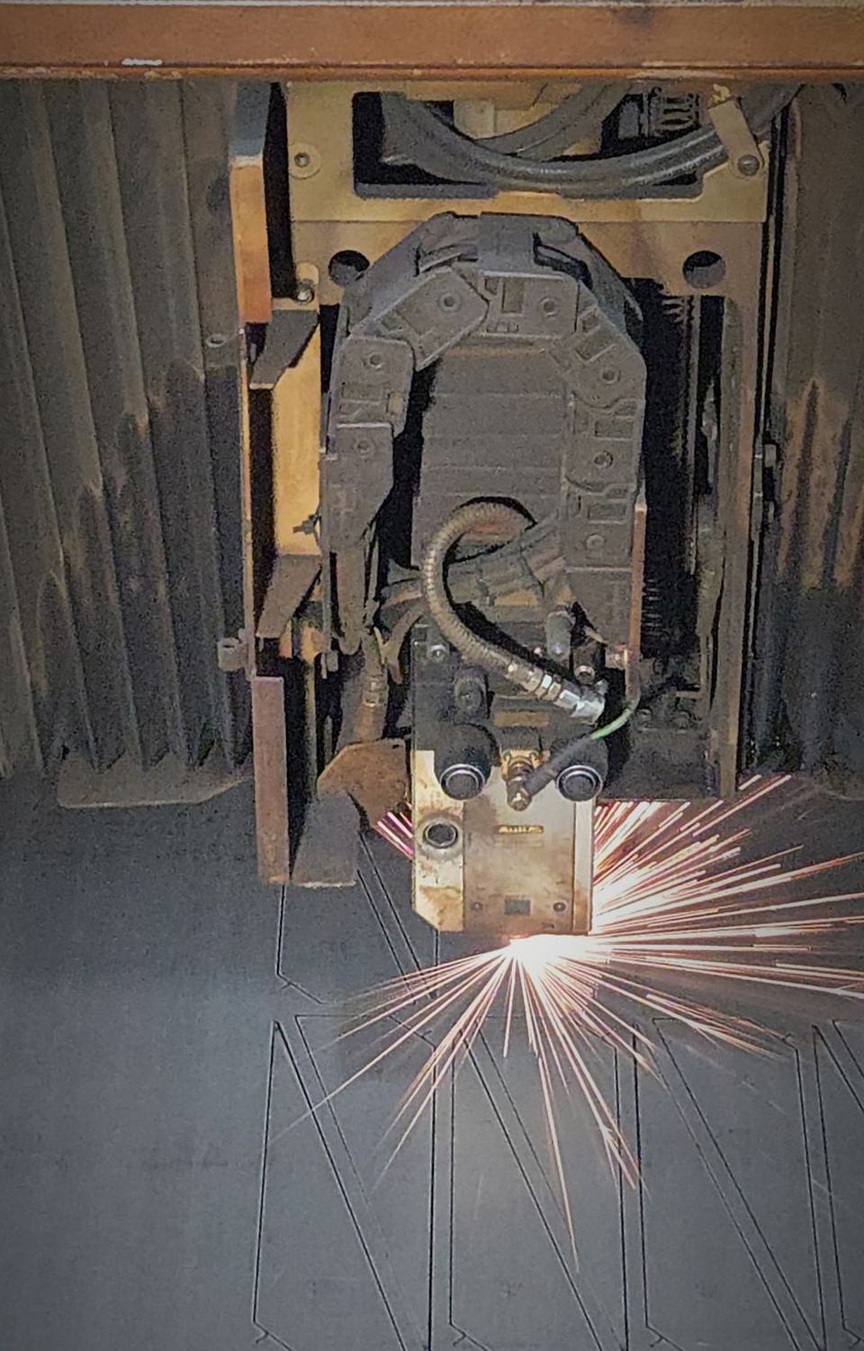 Nowość! Precyzyjne wycinanie laserowe blach